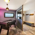 Chalet Neuf, Jacuzzi, Piscine Privee Mai-sept, Petanque, Proche Paradiski *