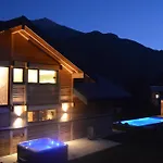 Neuf, Jacuzzi, Piscine Privee Mai-sept, Petanque, Proche Paradiski Chalé