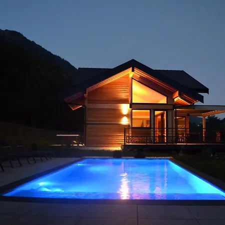 Neuf, Jacuzzi, Piscine Privée Mai-sept, Pétanque, Proche Paradiski Chalet La Plagne