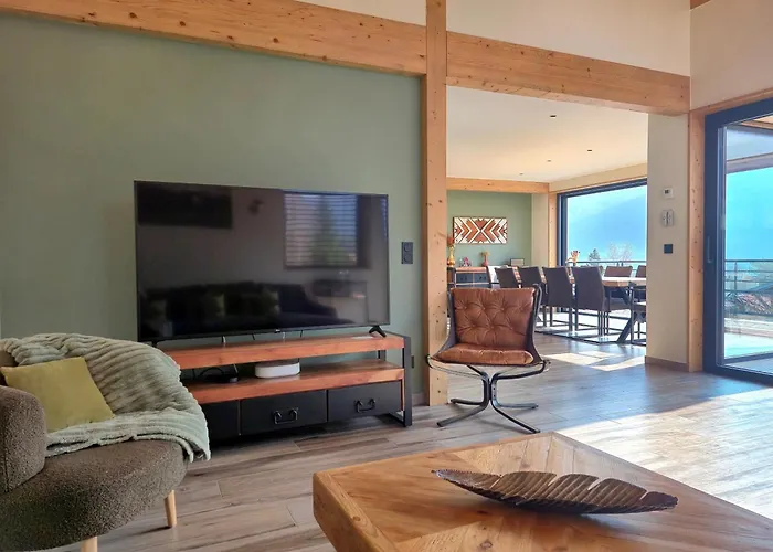 Neuf, Jacuzzi, Piscine Privee Mai-sept, Petanque, Proche Paradiski Chalet *